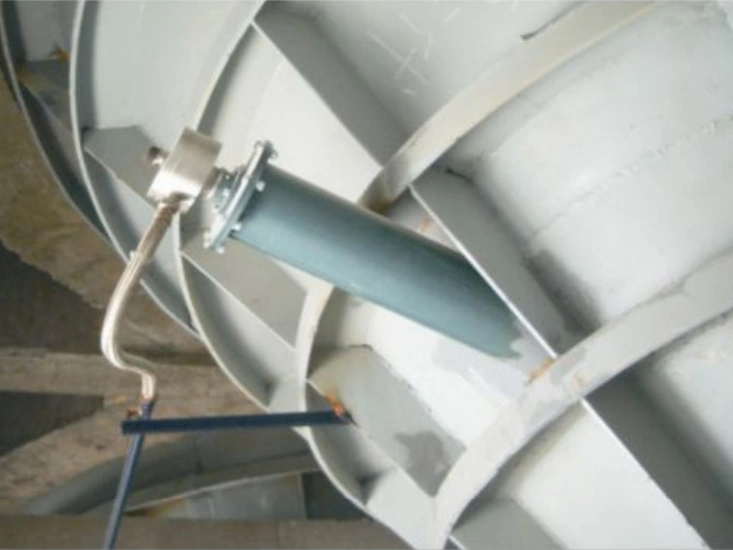 sonic horn installed on hopper & silo